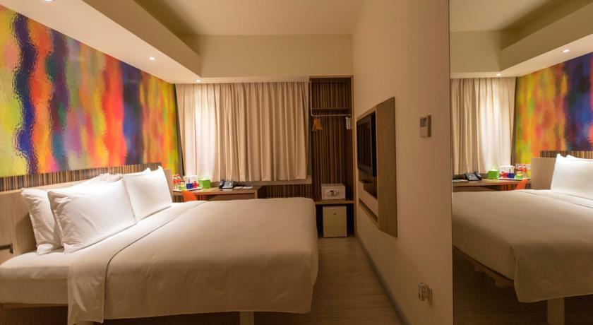 Genting Hotel Jurong Сингапур Экстерьер фото