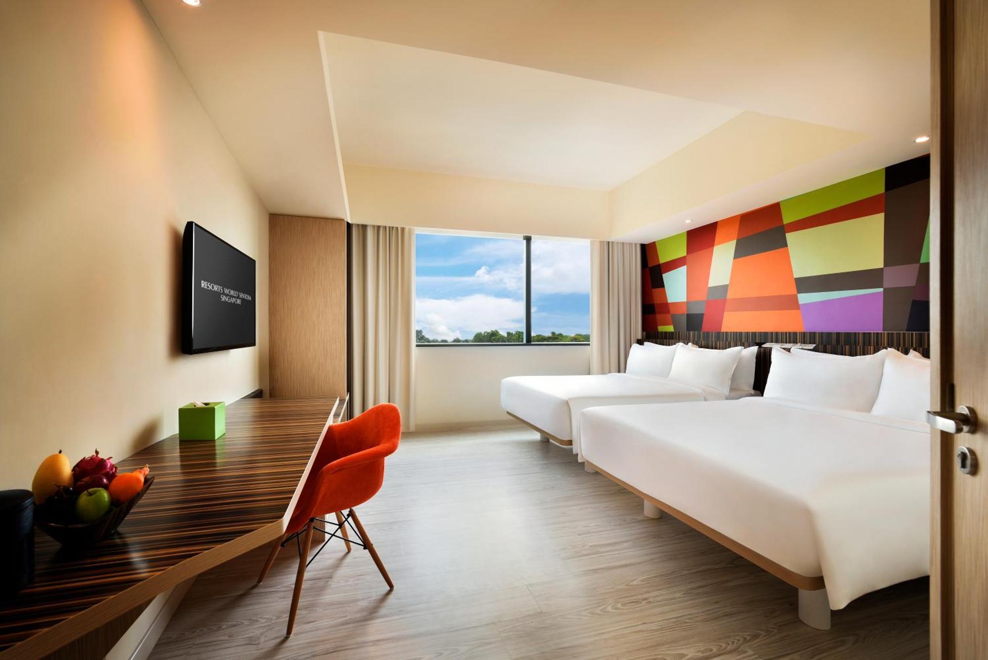 Genting Hotel Jurong Сингапур Экстерьер фото