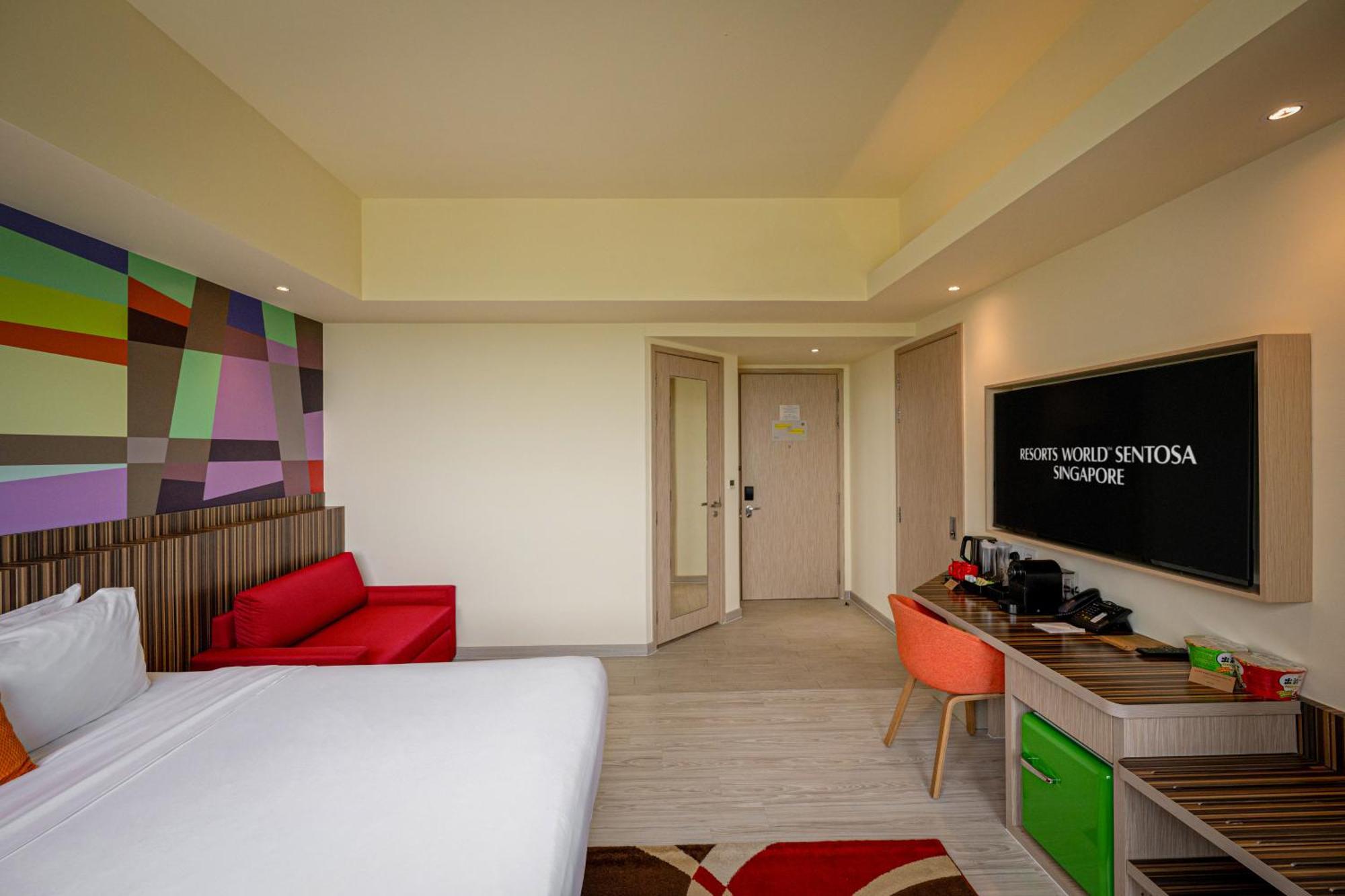 Genting Hotel Jurong Сингапур Экстерьер фото